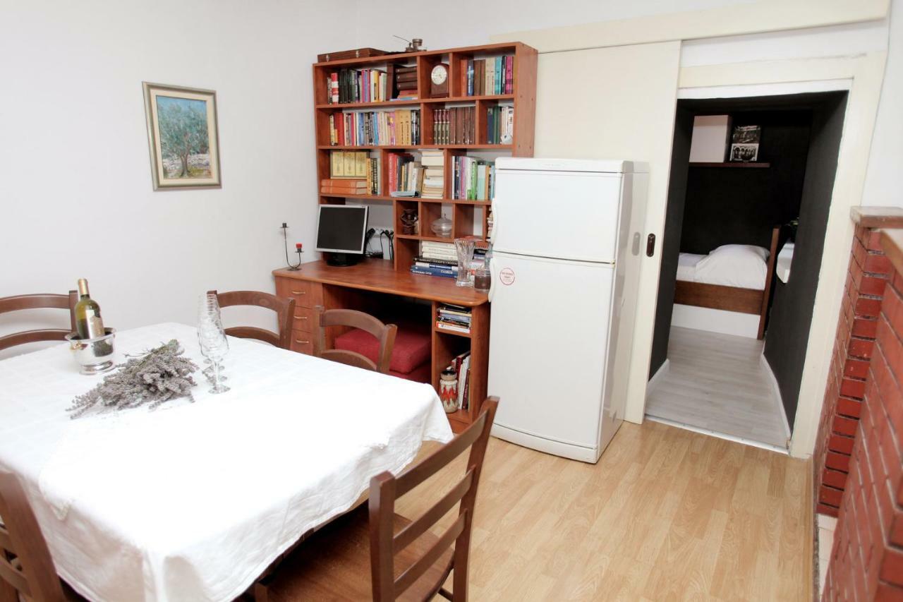 Phaedra Apartment Трогір Екстер'єр фото