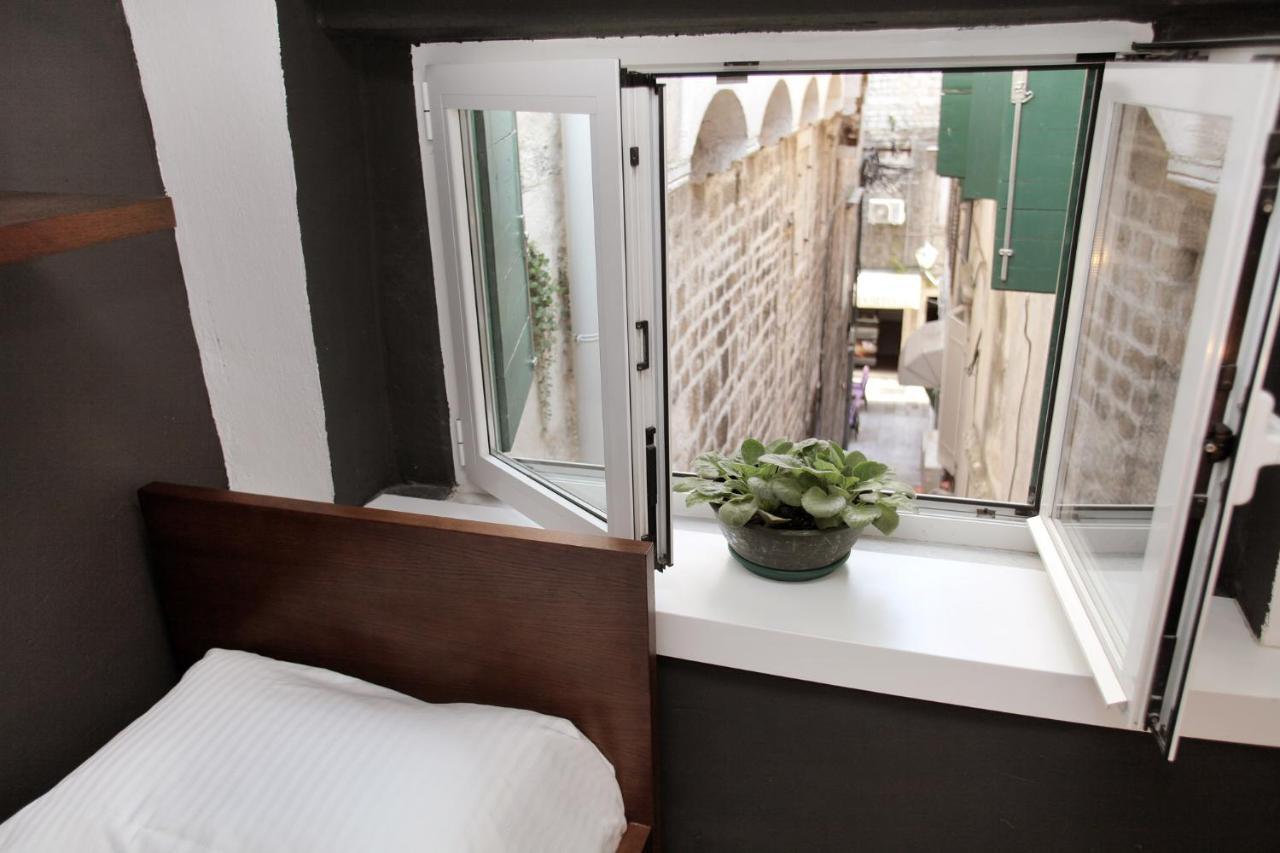 Phaedra Apartment Трогір Екстер'єр фото